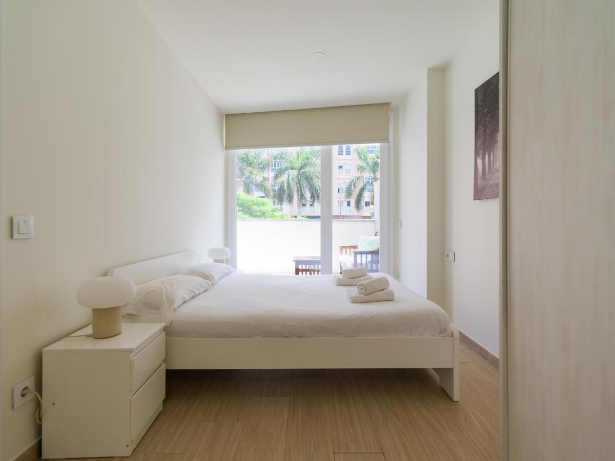 Homeforguest Apartamento Con Terraza Y Parking En Las Canteras 大加那利岛拉斯帕尔马斯 外观 照片